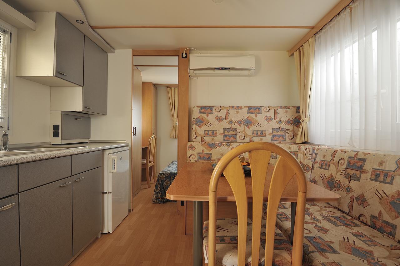 Camping Telis Hotel Àrbatax Екстериор снимка