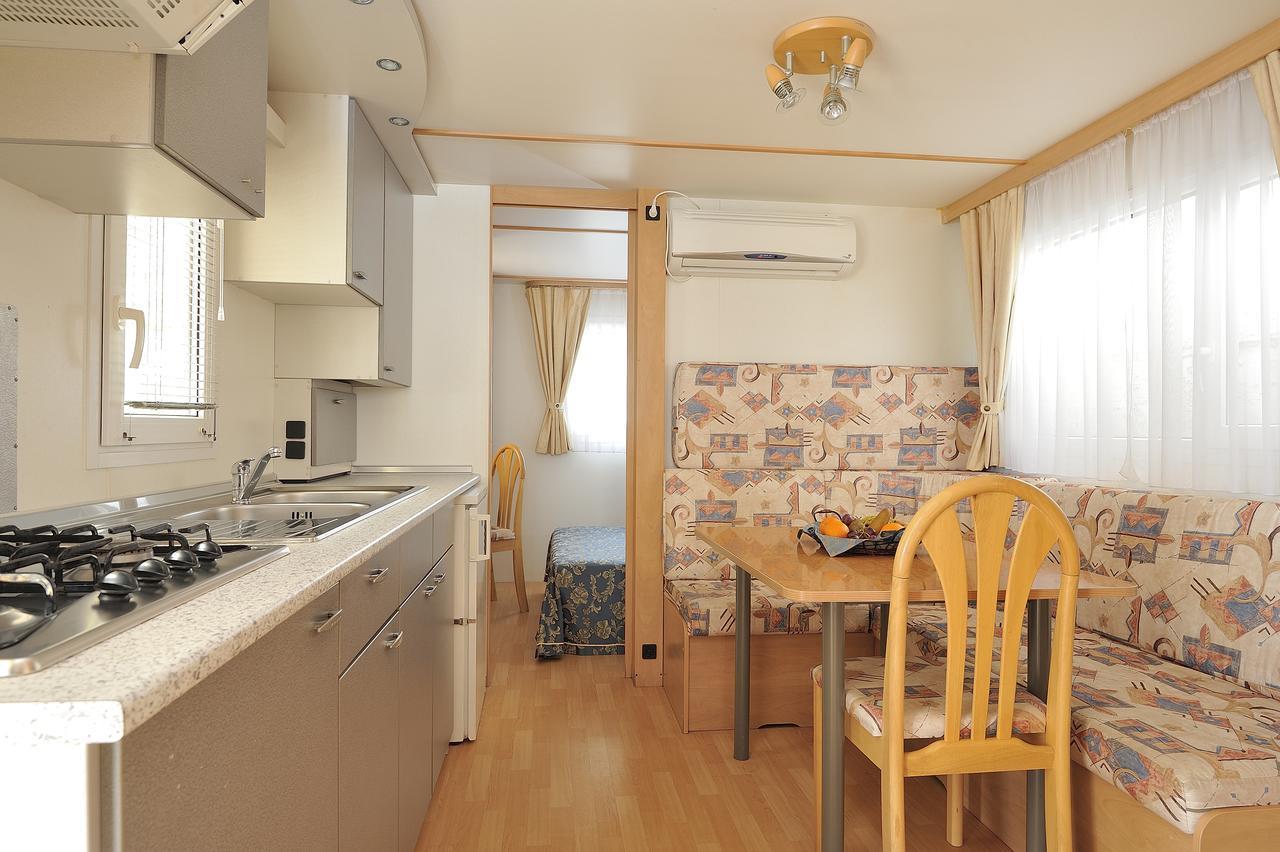 Camping Telis Hotel Àrbatax Екстериор снимка